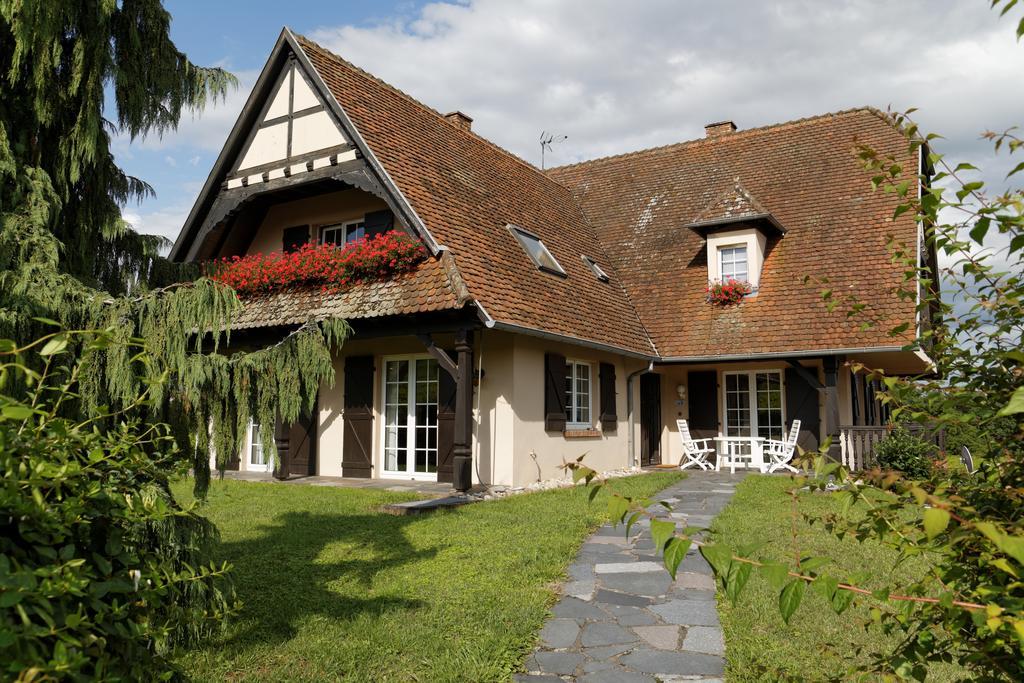 Domaine Roland Geyer Bed & Breakfast Nothalten Exterior photo